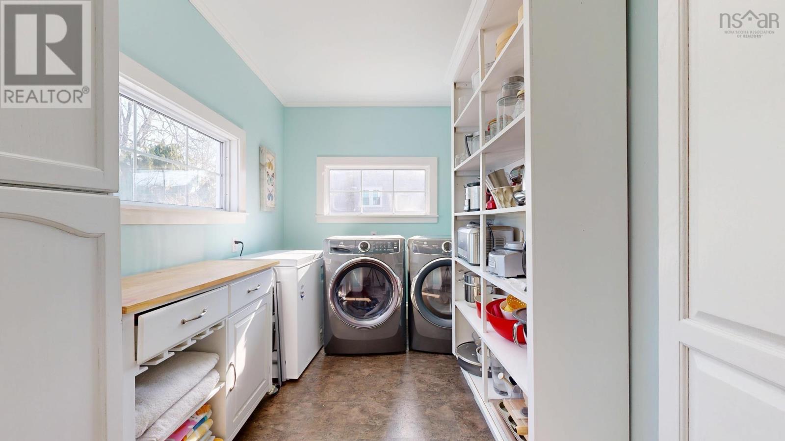 Property 26 of 49 of 484 Main Street