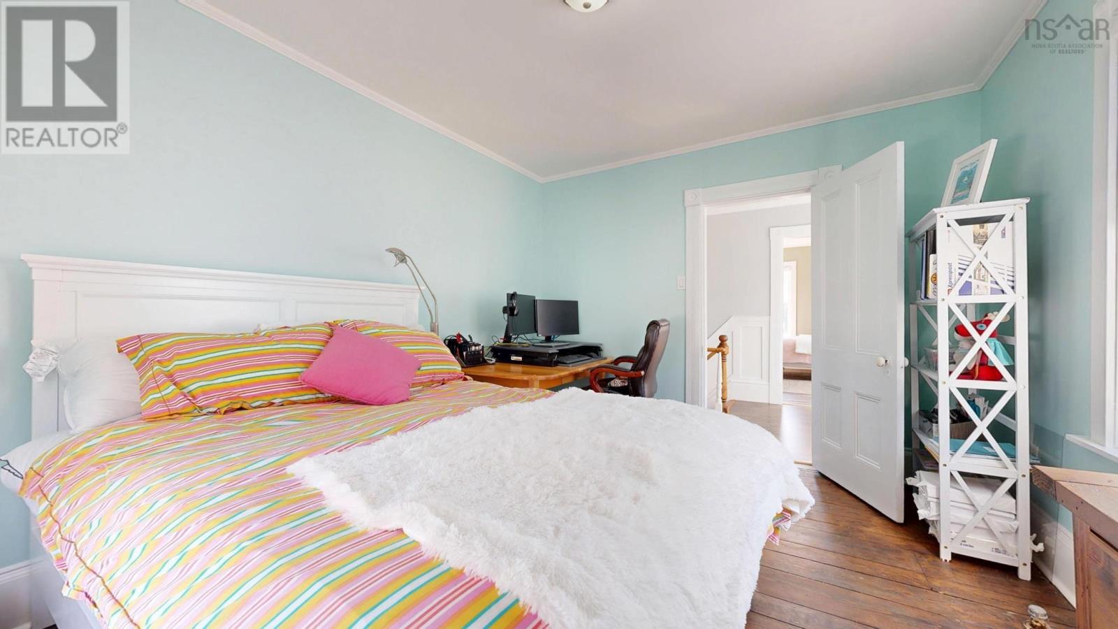 Property 37 of 49 of 484 Main Street