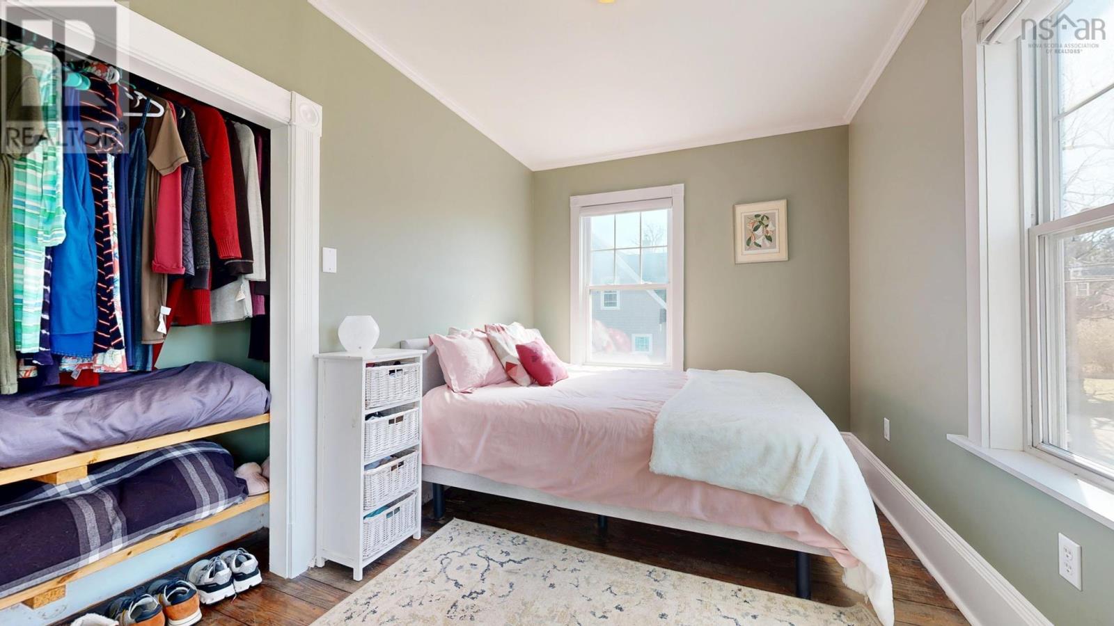 Property 40 of 49 of 484 Main Street