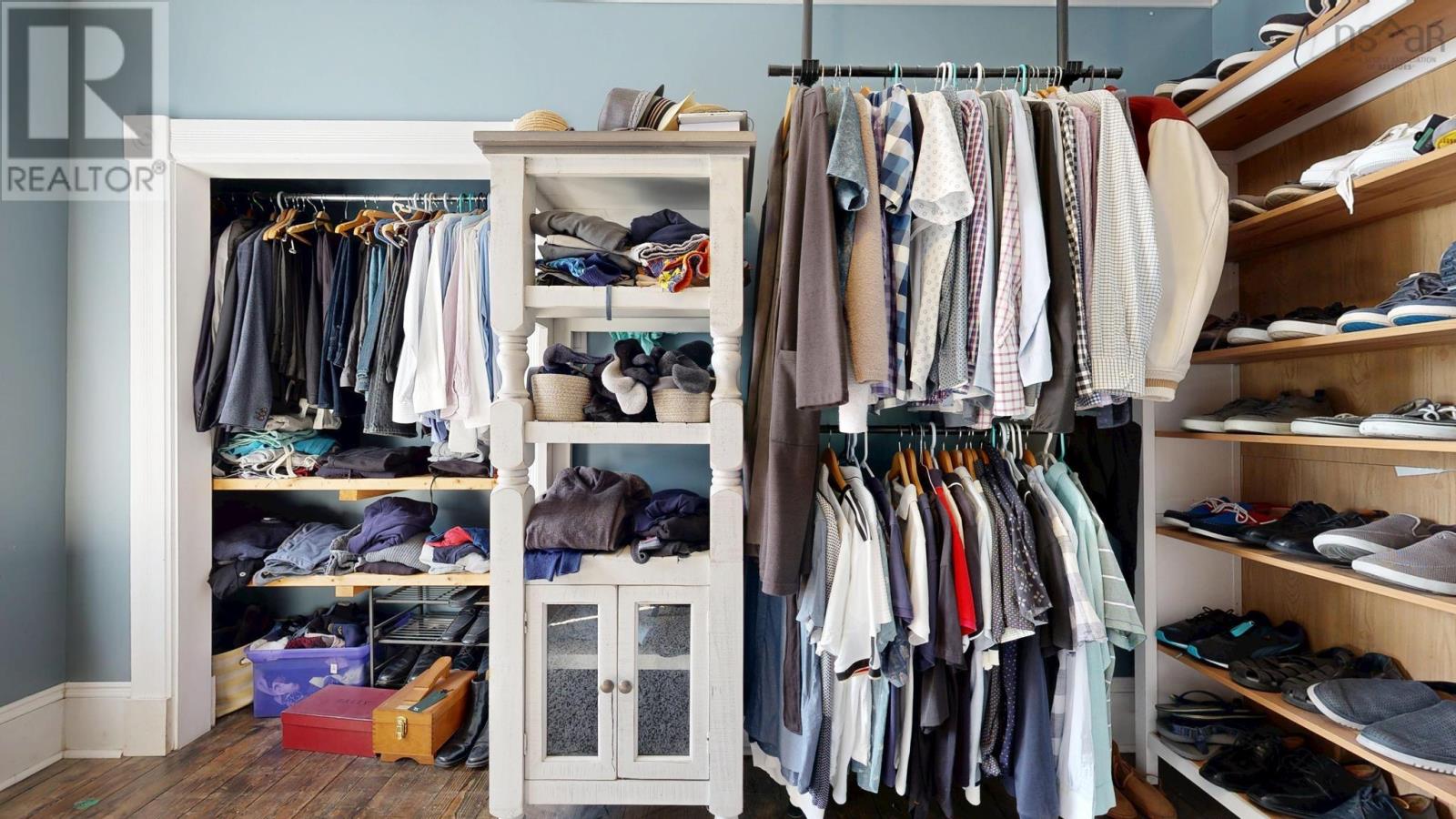 Property 45 of 49 of 484 Main Street