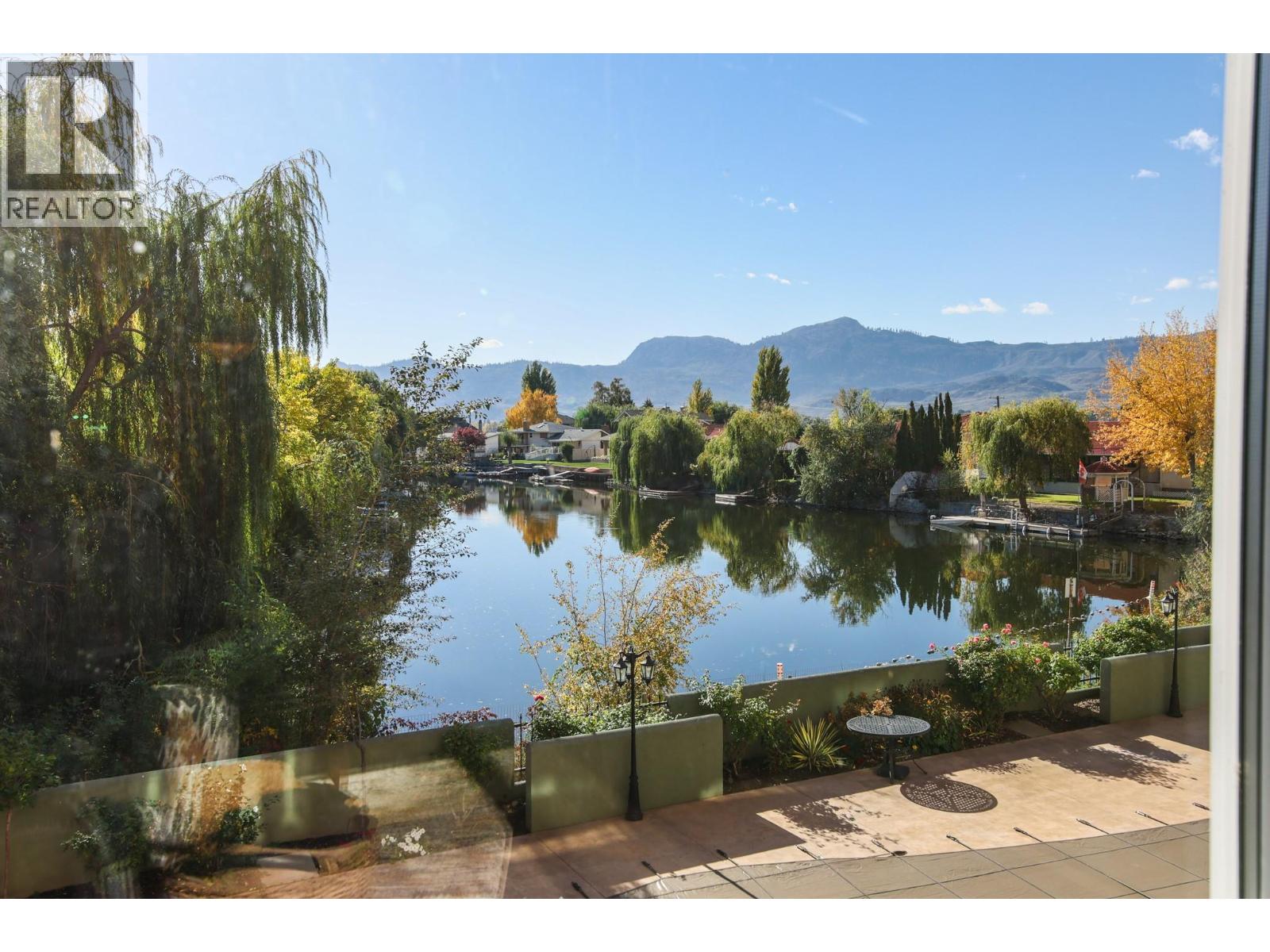 15 SOLANA KEY Court Unit# 204, Osoyoos