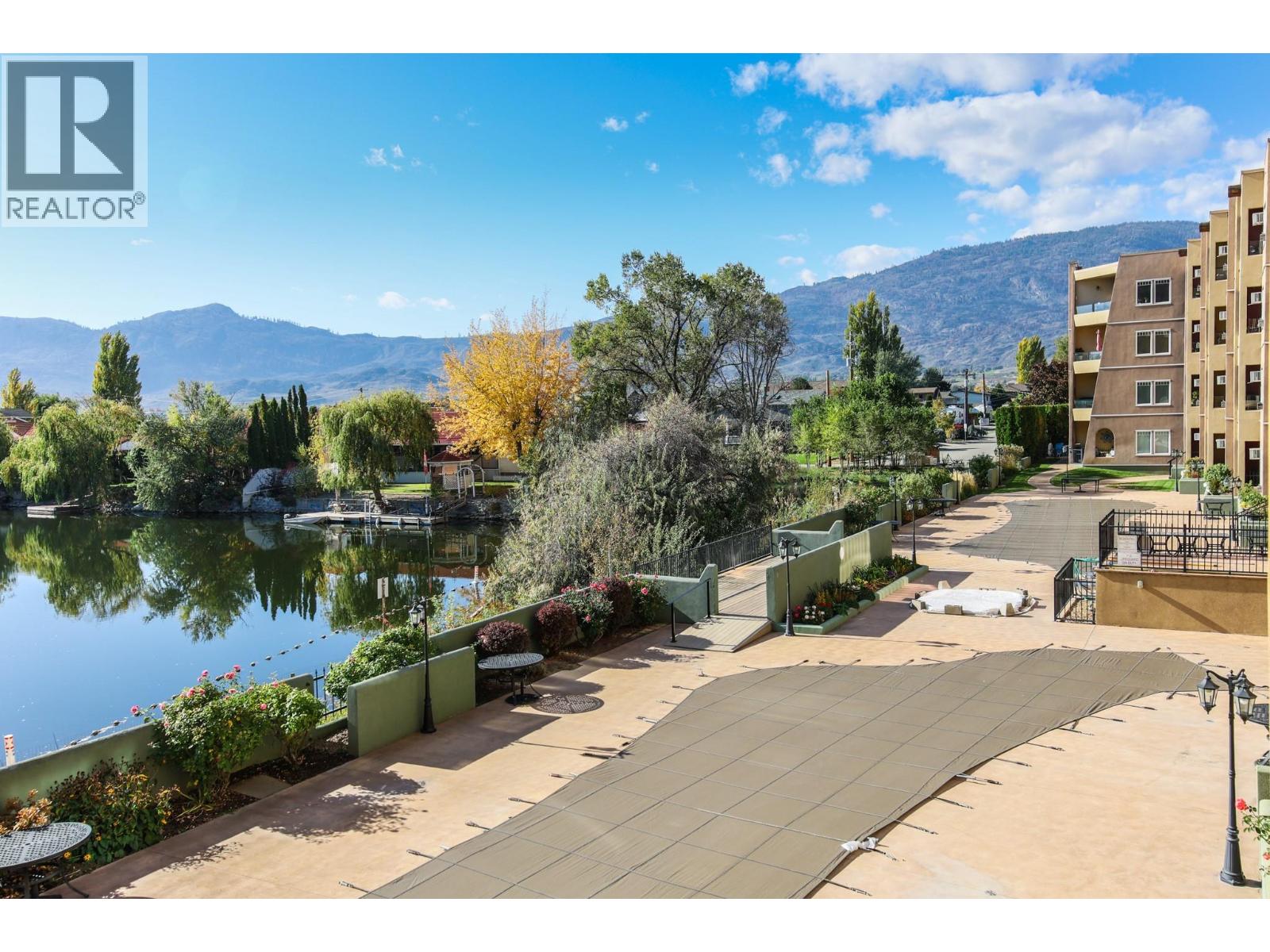 15 SOLANA KEY Court Unit# 204, Osoyoos