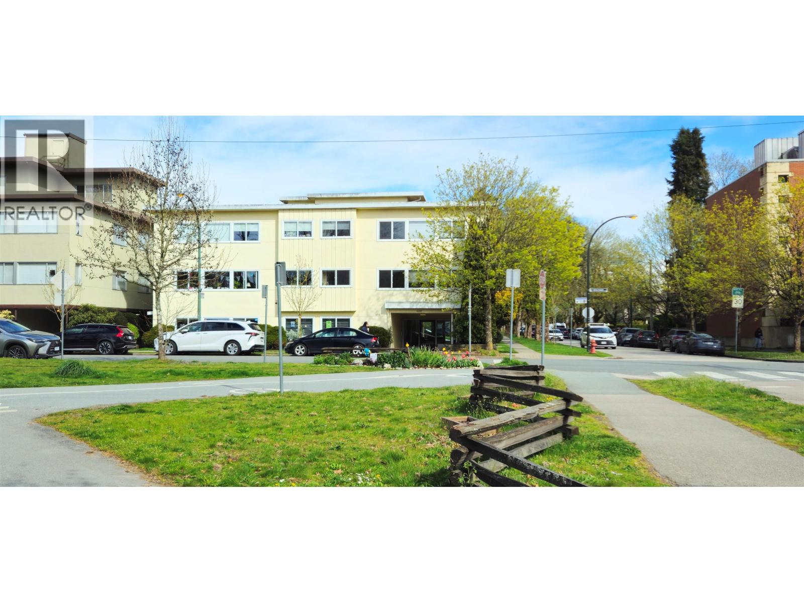 Office for Rent in Vancouver – 6076,6070 EAST BOULEVARD, Vancouver - Image 24