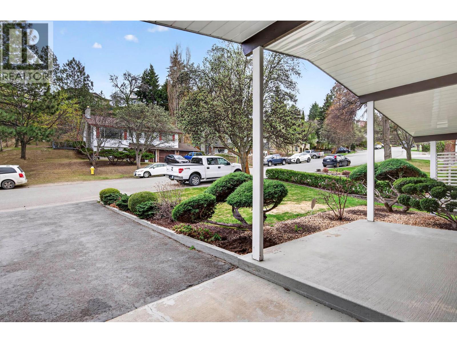 39 WHITESHIELD CRESCENT S - 50