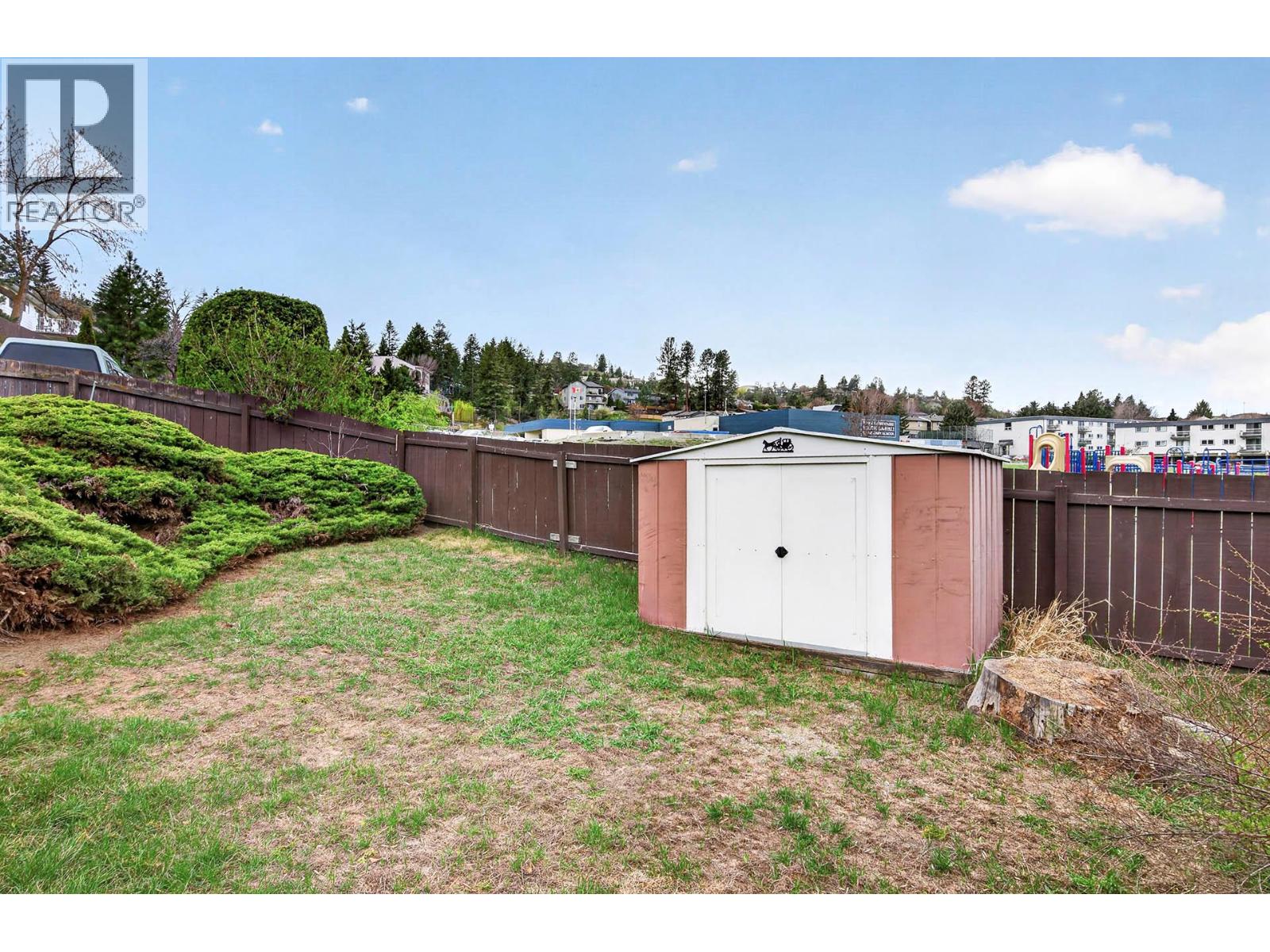 39 WHITESHIELD CRESCENT S - 61