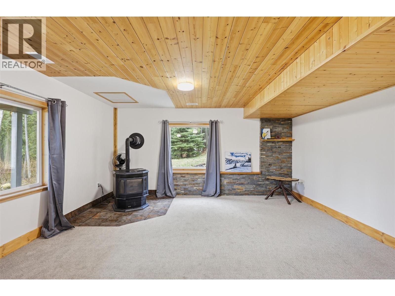  2233 Wildflower Lane, Sorrento