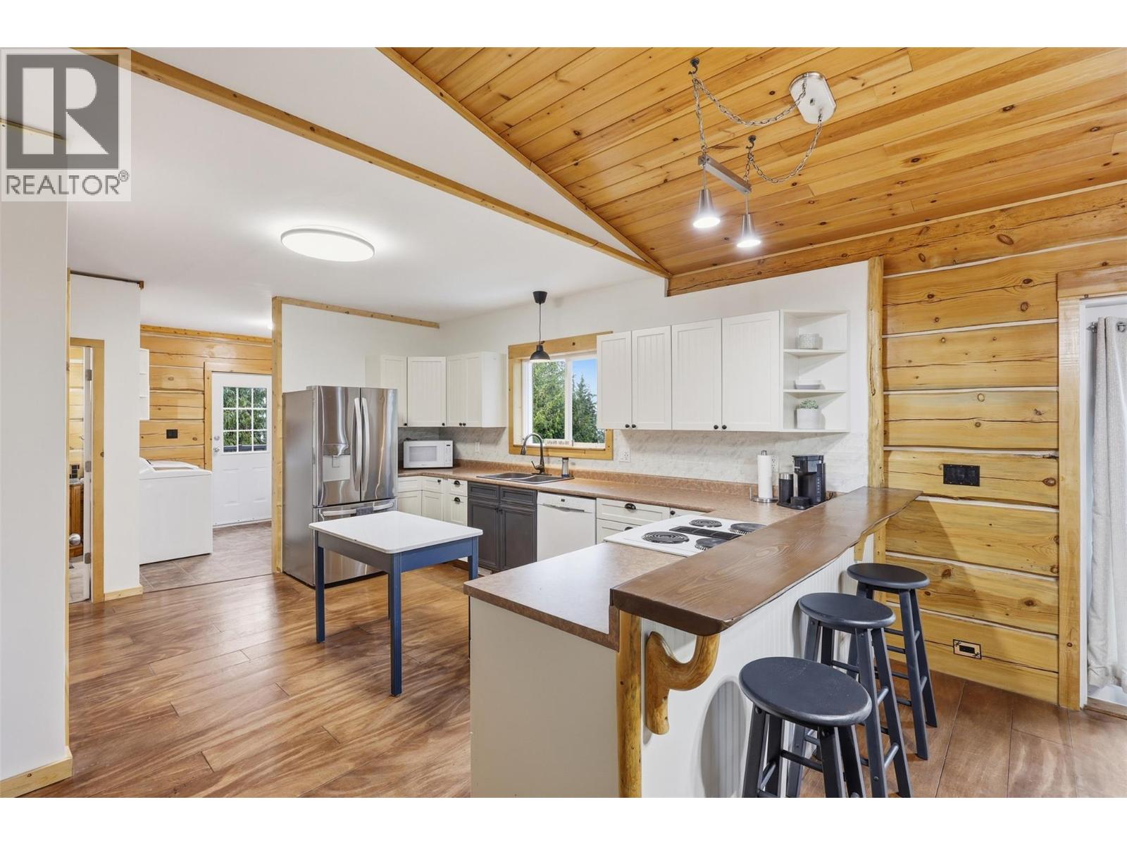  2233 Wildflower Lane, Sorrento