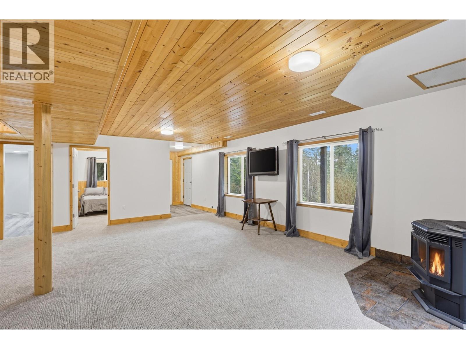  2233 Wildflower Lane, Sorrento