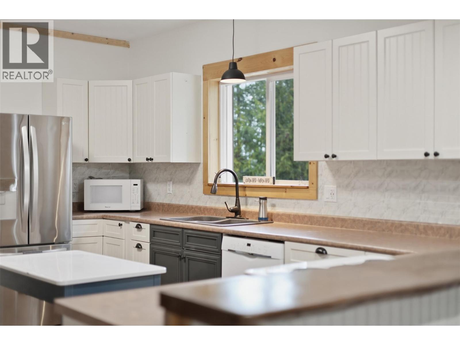  2233 Wildflower Lane, Sorrento