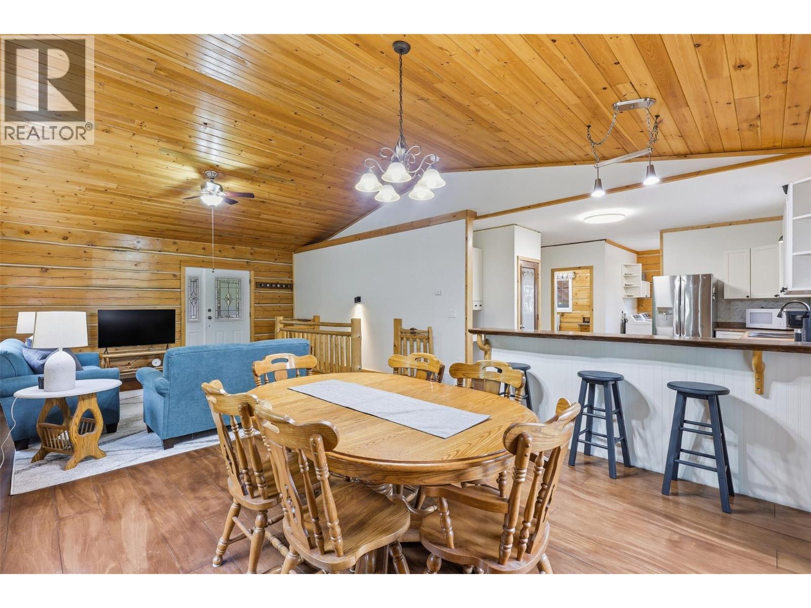  2233 Wildflower Lane, Sorrento