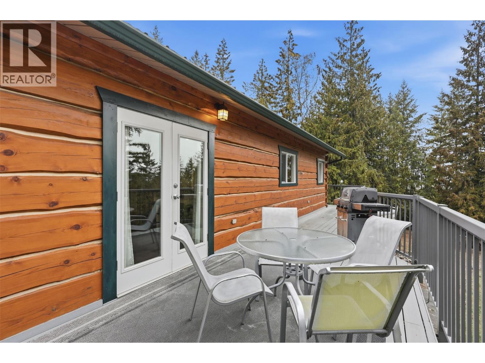  2233 Wildflower Lane, Sorrento