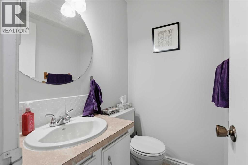 Single Family House for Sale in   Bracewood Drive SW Braeside Calgary 