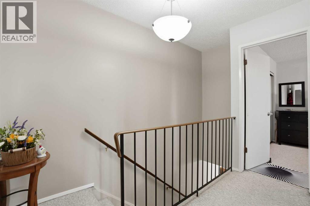 Single Family House for Sale in   Bracewood Drive SW Braeside Calgary 