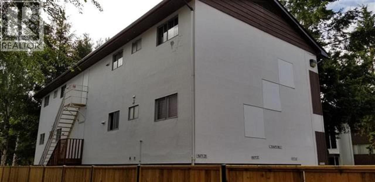 1621-1699 INGLEDEW STREET - 5