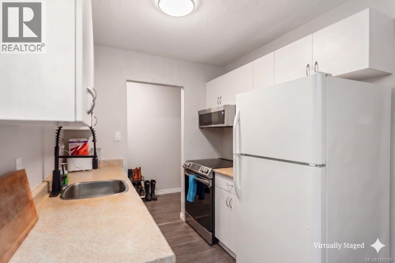 207 848 Esquimalt Road, Esquimalt