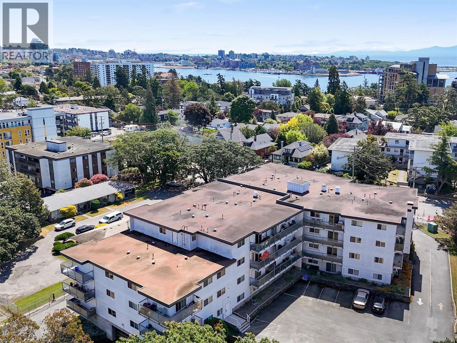 #207 848 Esquimalt Rd - 2