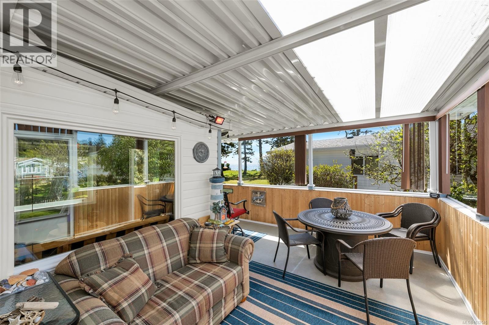 21 7871 West Coast Road, Sooke