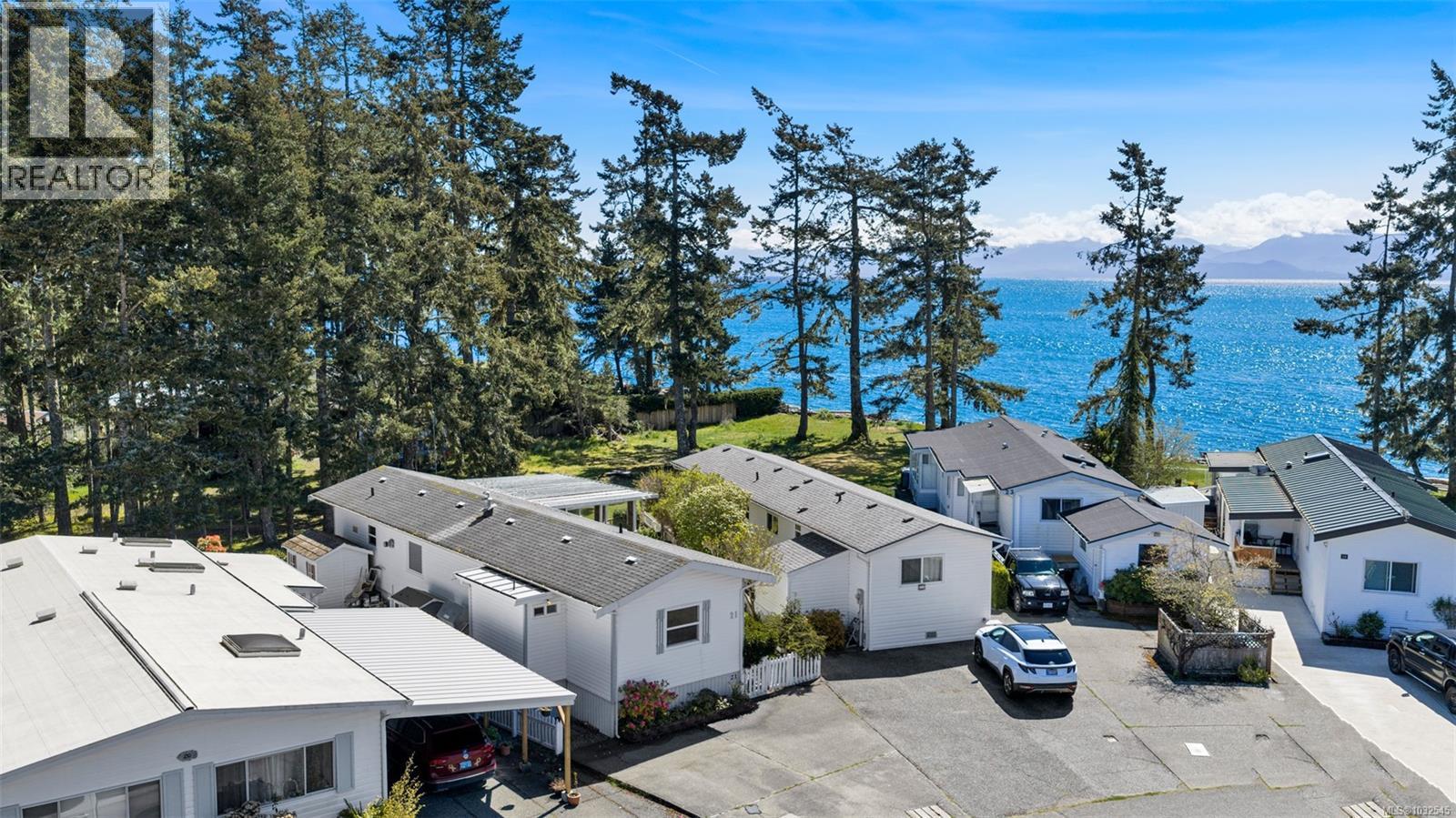 21 7871 West Coast Road, Sooke