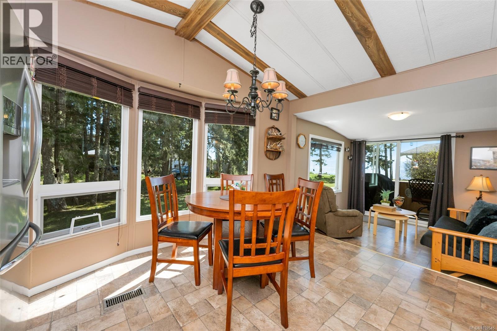 21 7871 West Coast Road, Sooke