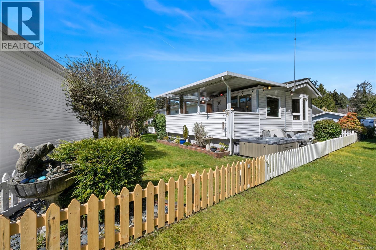 21 7871 West Coast Road, Sooke