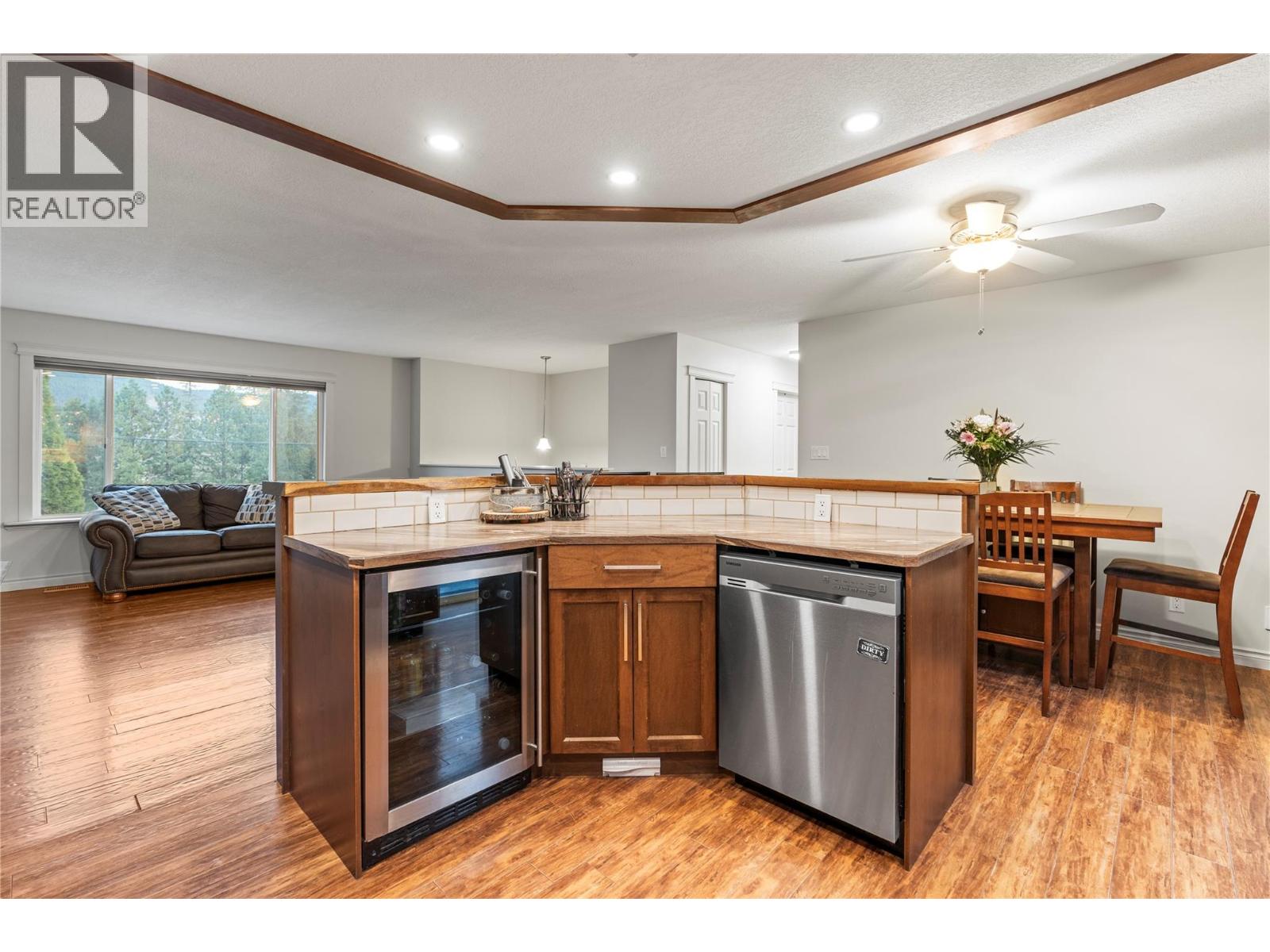 1718 Grandview Avenue, Lumby