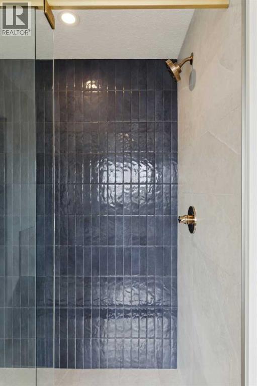 Single Family House for Sale in  Marina Grove SE Mahogany Calgary 