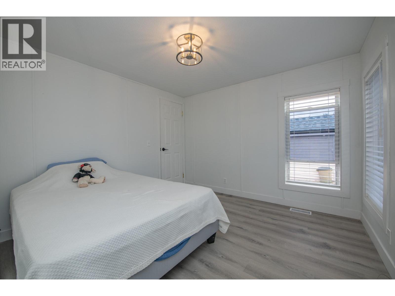 #27 12560 Westside Road Unit# 27 - 18