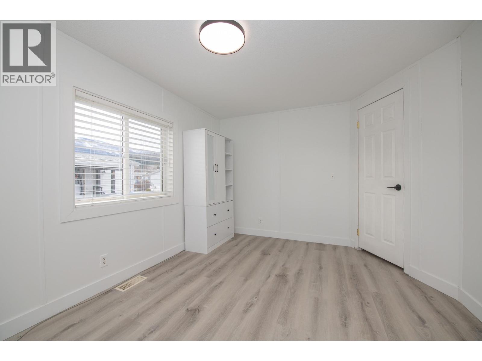 #27 12560 Westside Road Unit# 27 - 21