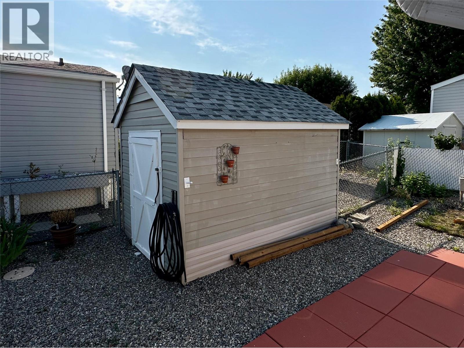 #27 12560 Westside Road Unit# 27 - 28