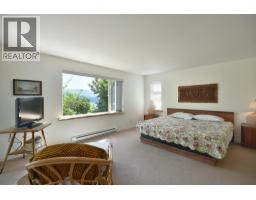 590-592 N Fletcher Road, Gibsons, BC V0N1V9 Photo 15