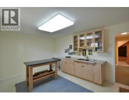 590-592 N Fletcher Road, Gibsons, BC V0N1V9 Photo 20