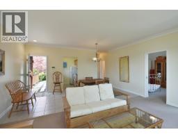 590-592 N Fletcher Road, Gibsons, BC V0N1V9 Photo 24