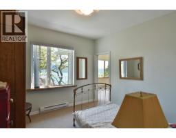 590-592 N Fletcher Road, Gibsons, BC V0N1V9 Photo 26
