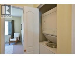 590-592 N Fletcher Road, Gibsons, BC V0N1V9 Photo 28