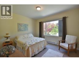 590-592 N Fletcher Road, Gibsons, BC V0N1V9 Photo 29
