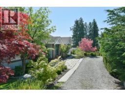 590-592 N Fletcher Road, Gibsons, BC V0N1V9 Photo 33