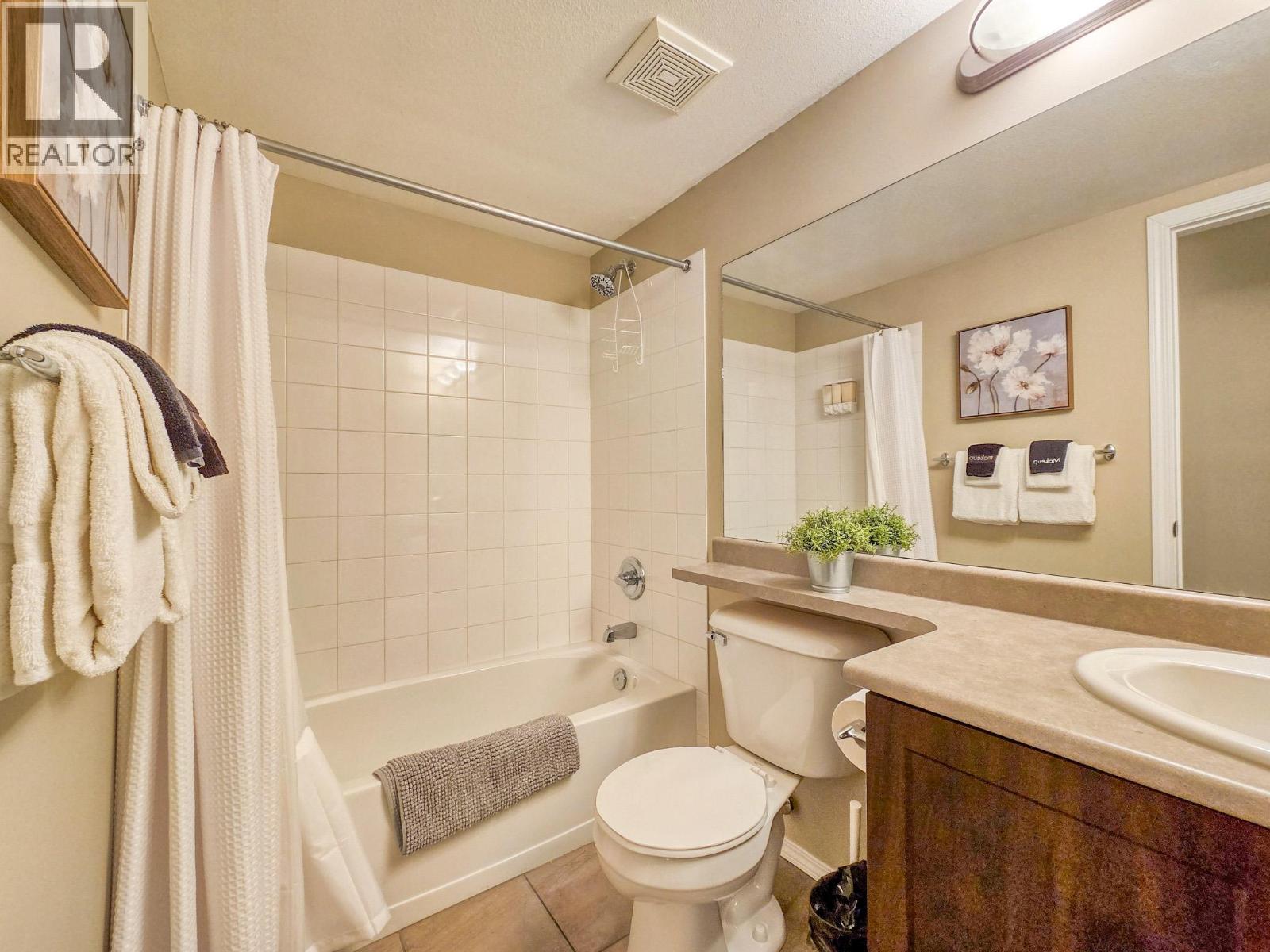 #2305 205 THIRD AVENUE - 28