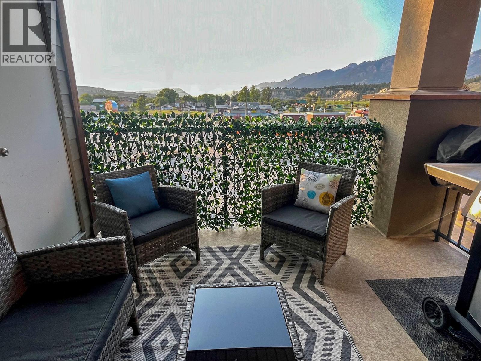 #2305 205 THIRD AVENUE - 19