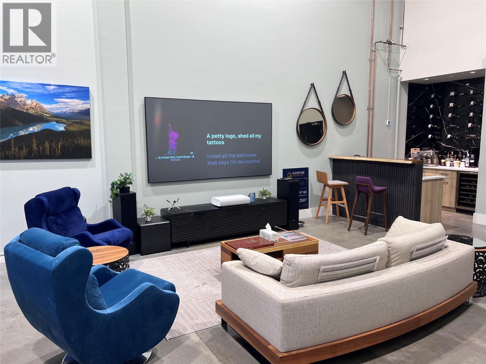 105 810 Clement Avenue, Kelowna