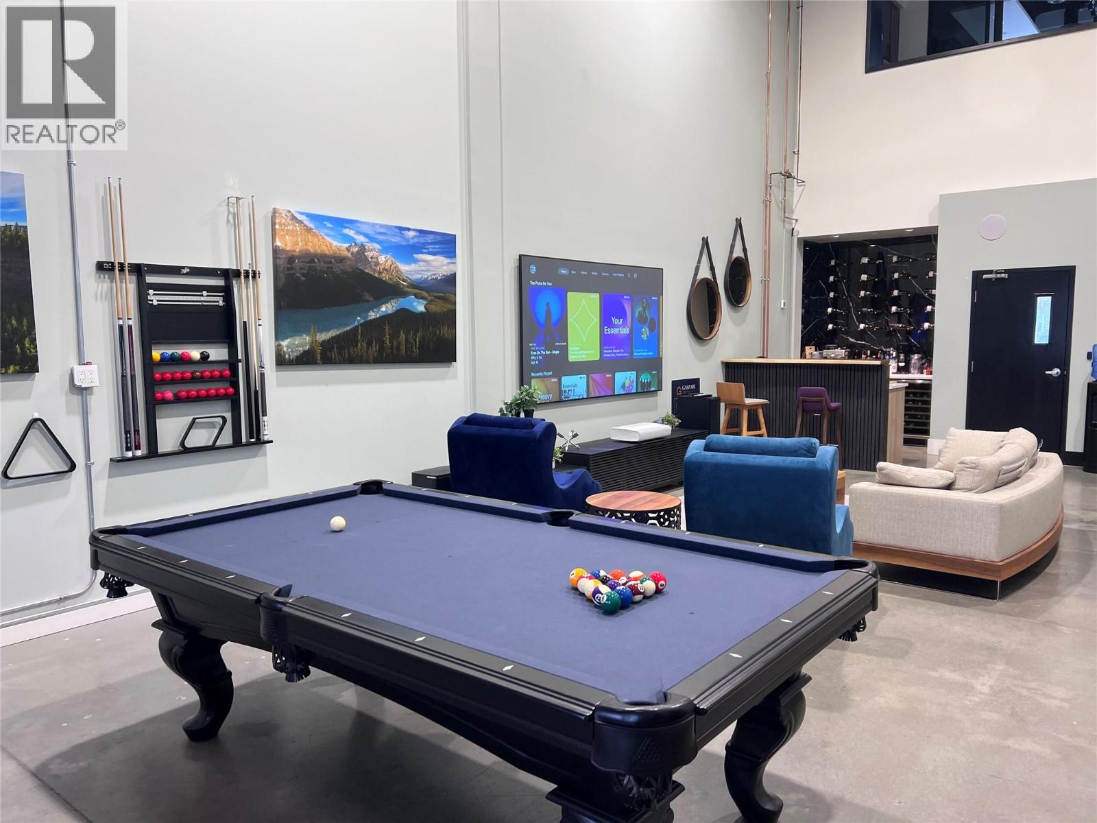 105 810 Clement Avenue, Kelowna