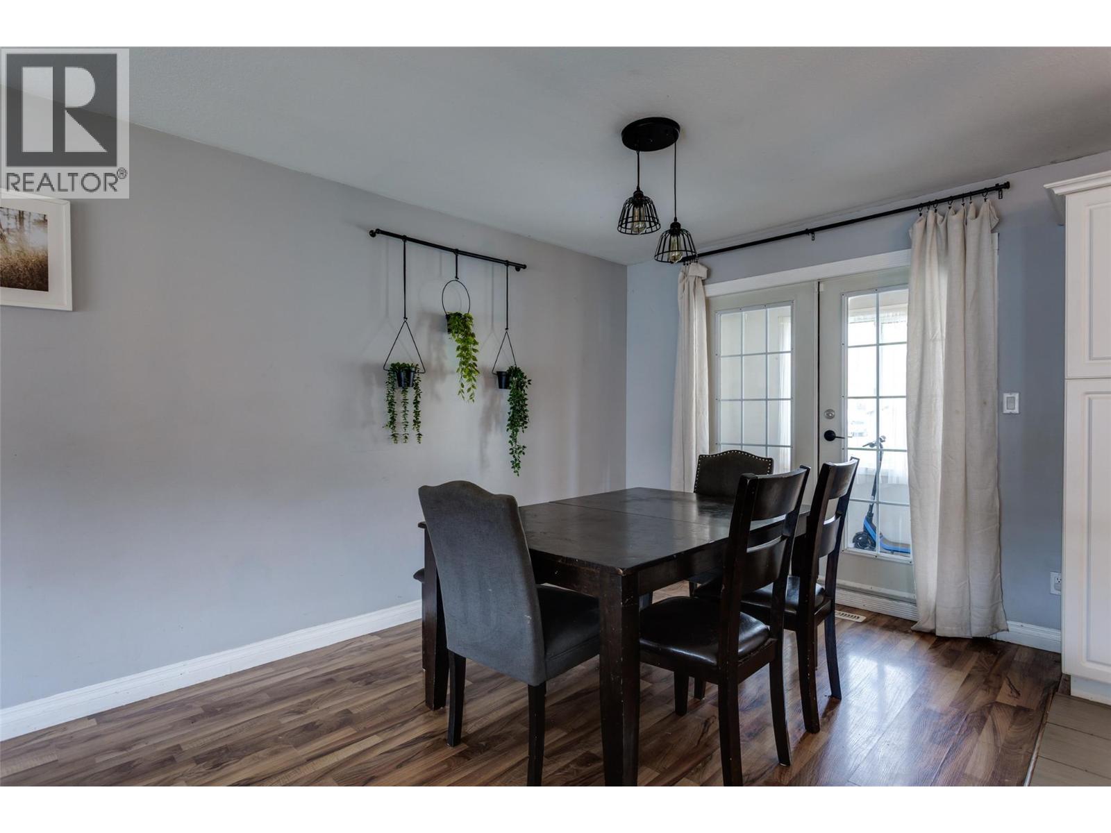 4501 16 Avenue, Vernon