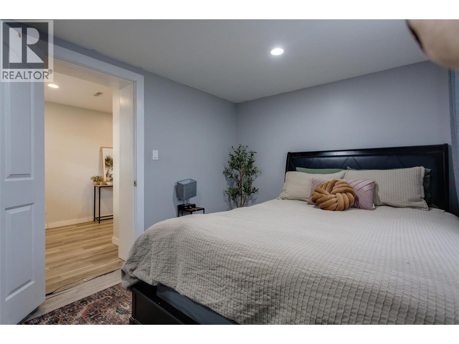 4501 16 Avenue, Vernon