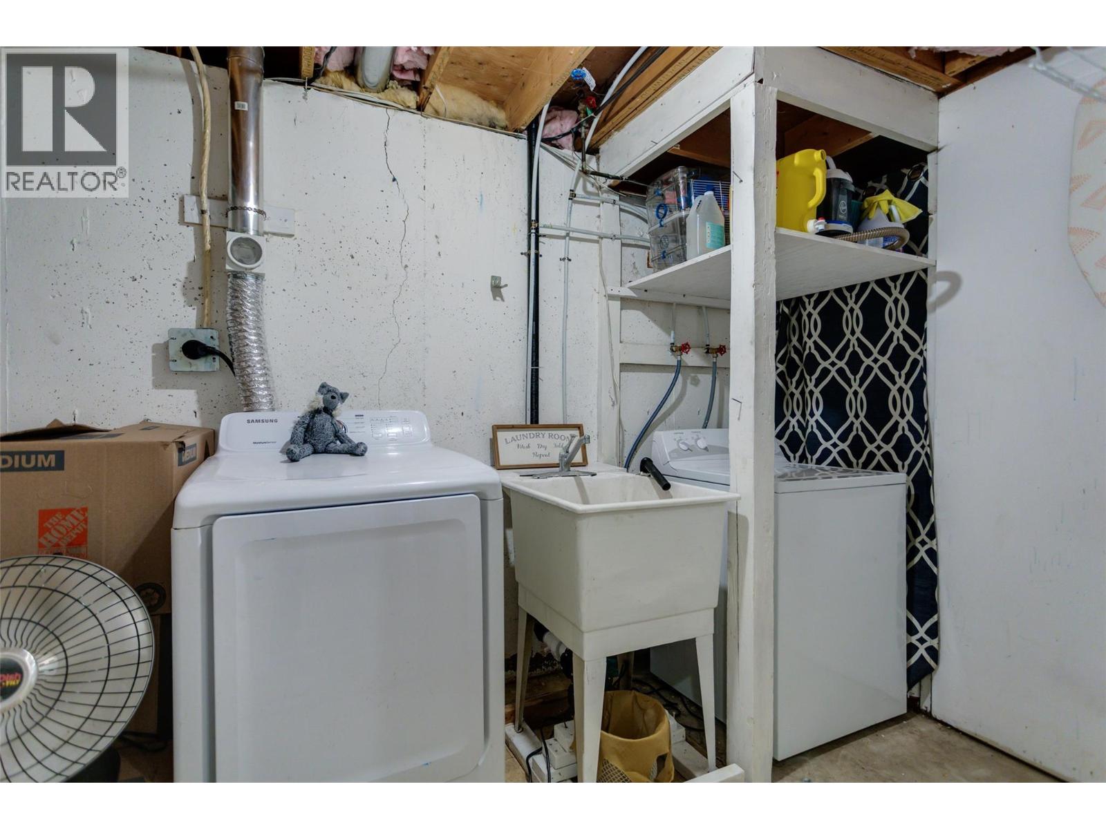 4501 16 Avenue, Vernon