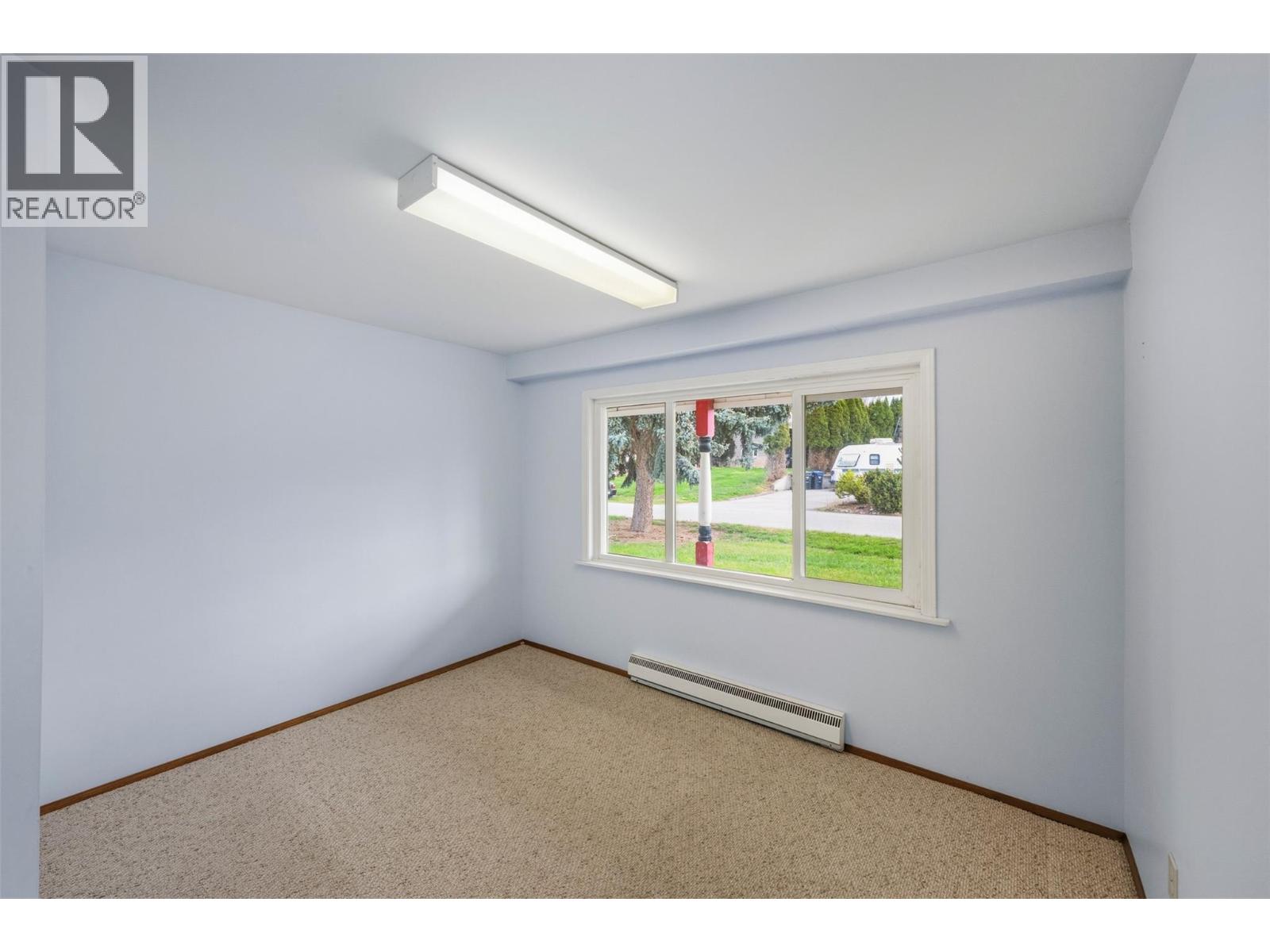 15489 Mellor Road, Summerland