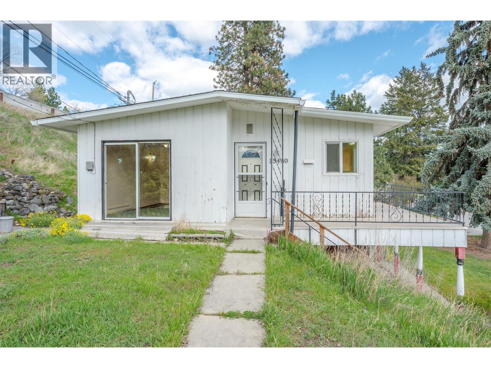 15489 Mellor Road, Summerland