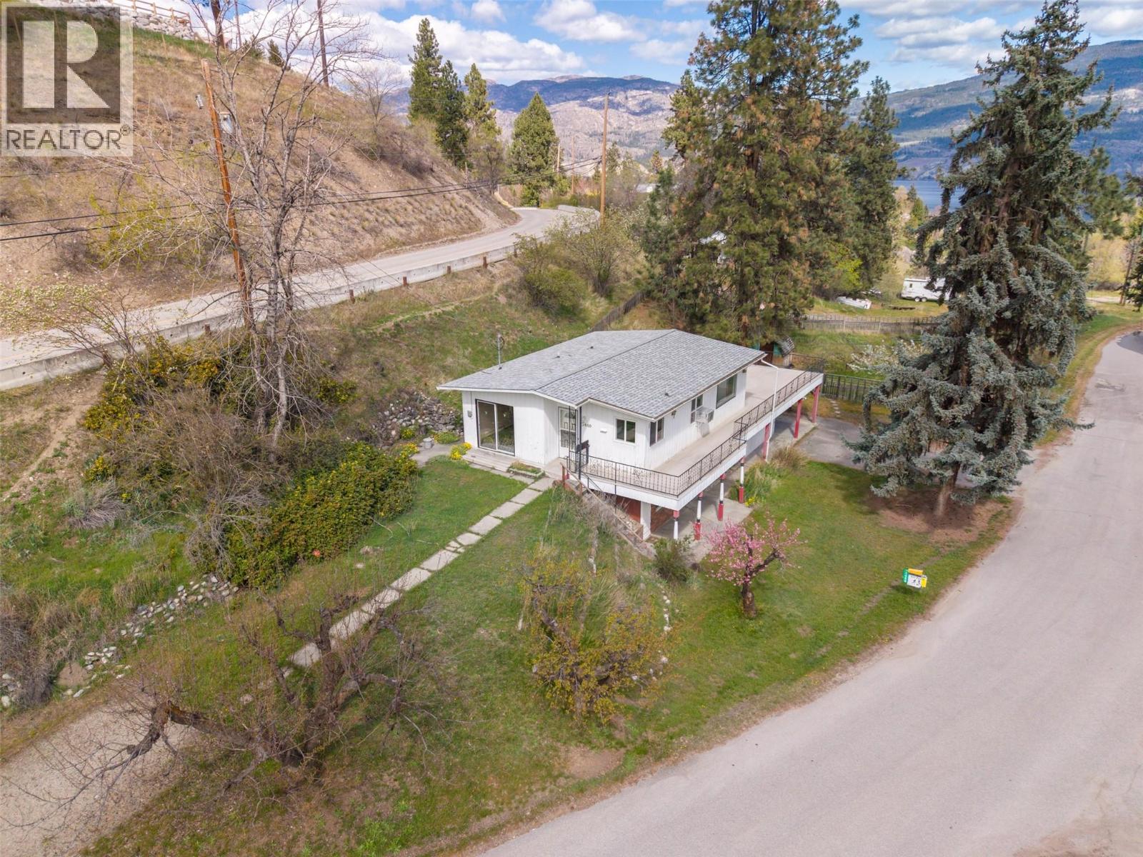 15489 Mellor Road, Summerland