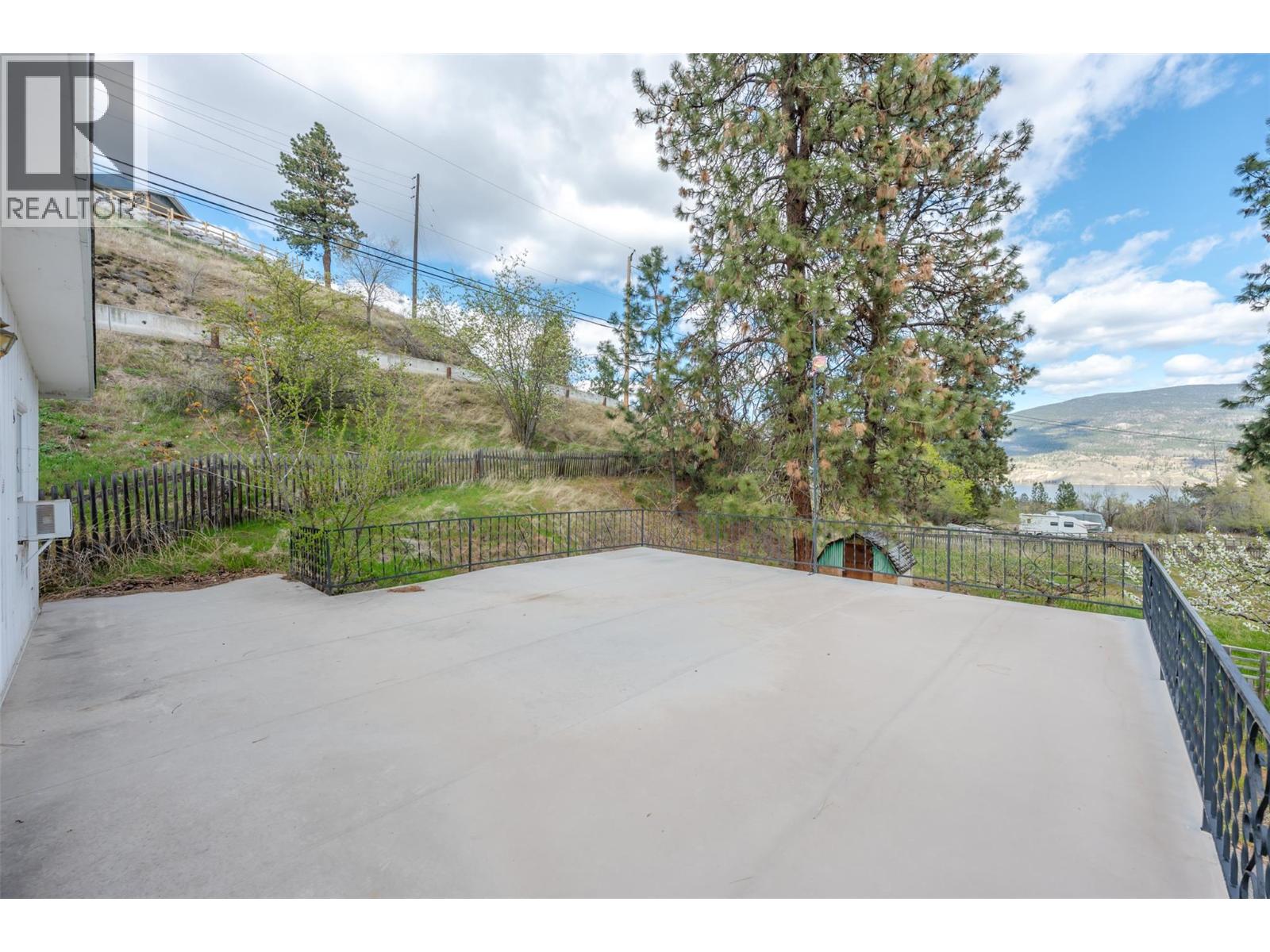 15489 Mellor Road, Summerland