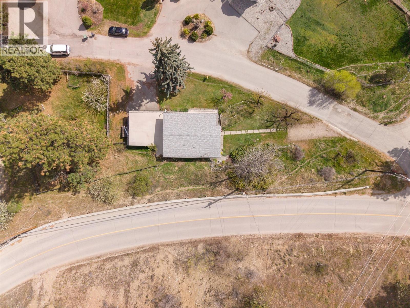15489 Mellor Road, Summerland