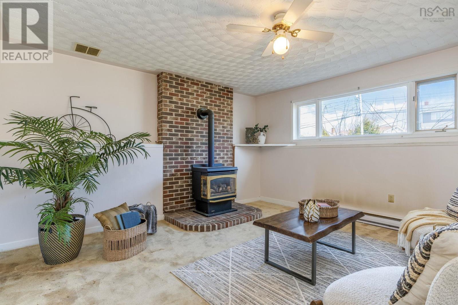 Property 20 of 36 of 34A Stuart Harris Drive