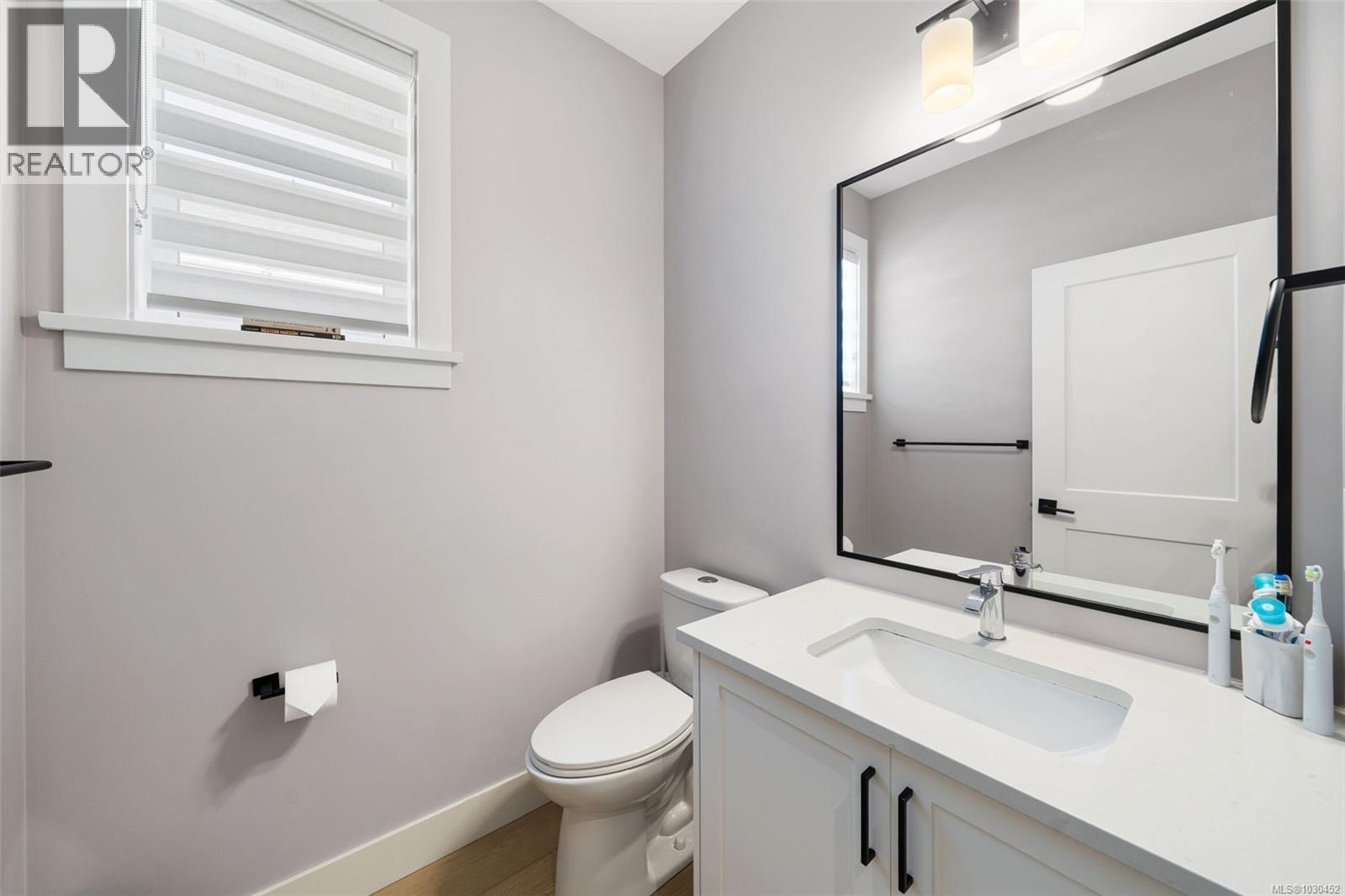  2137 Triangle Trail, Langford